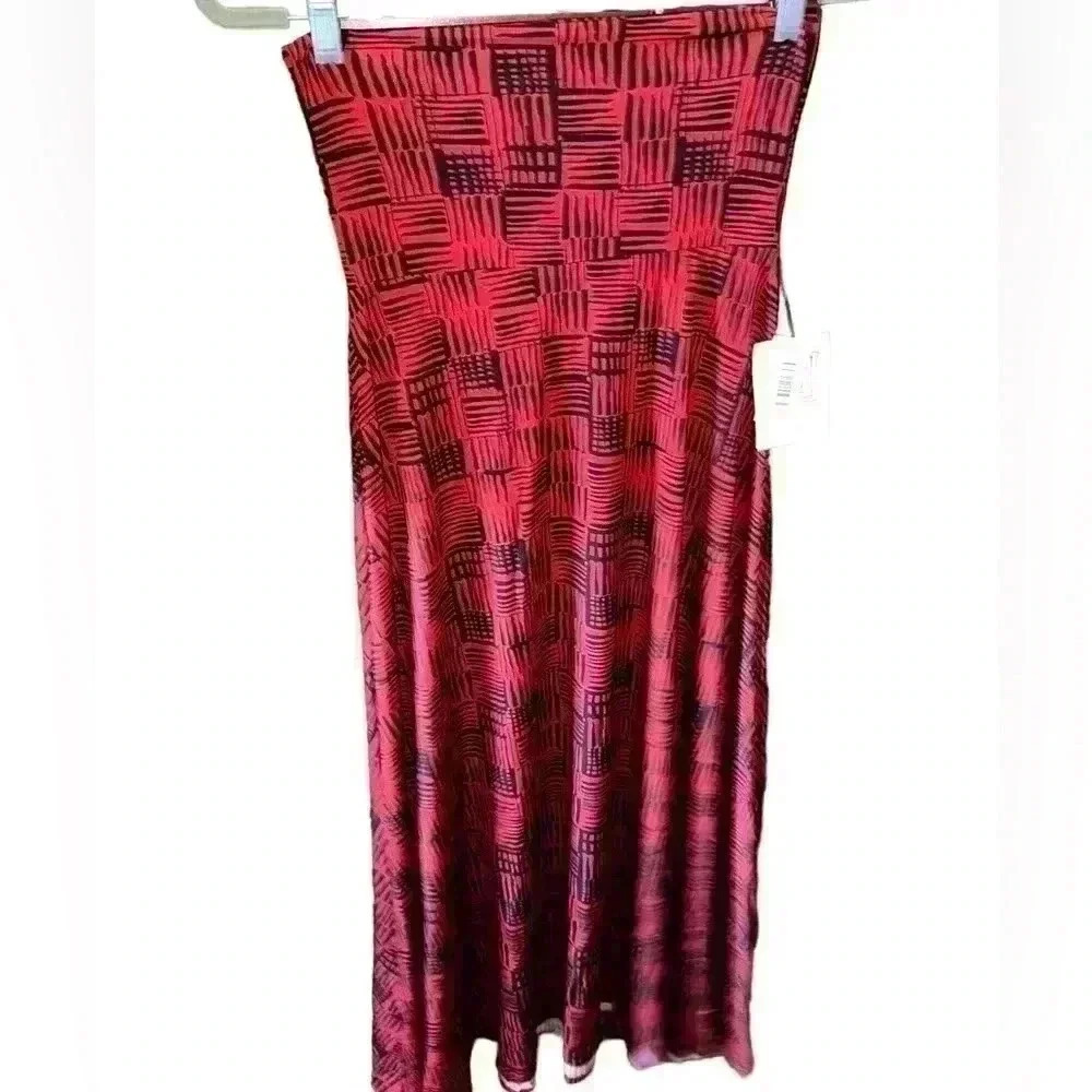 Lularoe XXS red &‎ black hashing weave pattern Maxi skirt. NWT . Silky feel